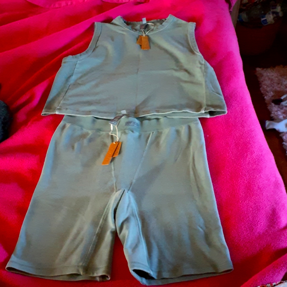 Skims outdoor set